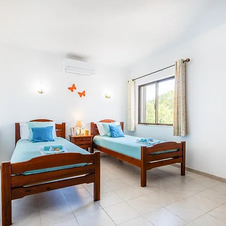 Renaissance - Moradia Com Piscina Aquecivel E Bbq Em Villa *