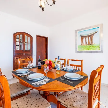 Renaissance - Moradia Com Piscina Aquecivel E Bbq Em * Carvoeiro (Lagoa)