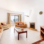Villa Renaissance - Moradia Com Piscina Aquecivel E Bbq Em Carvoeiro